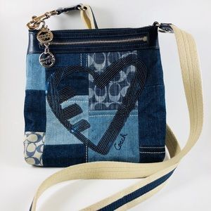 COACH Shoulder Clutch Poppy Purse